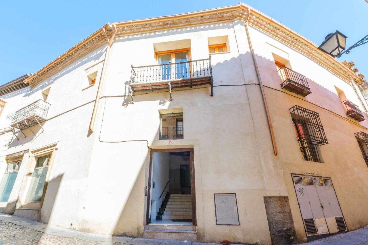Apartamento Con Patio Junto A La Catedral By Toledo Ap מראה חיצוני תמונה