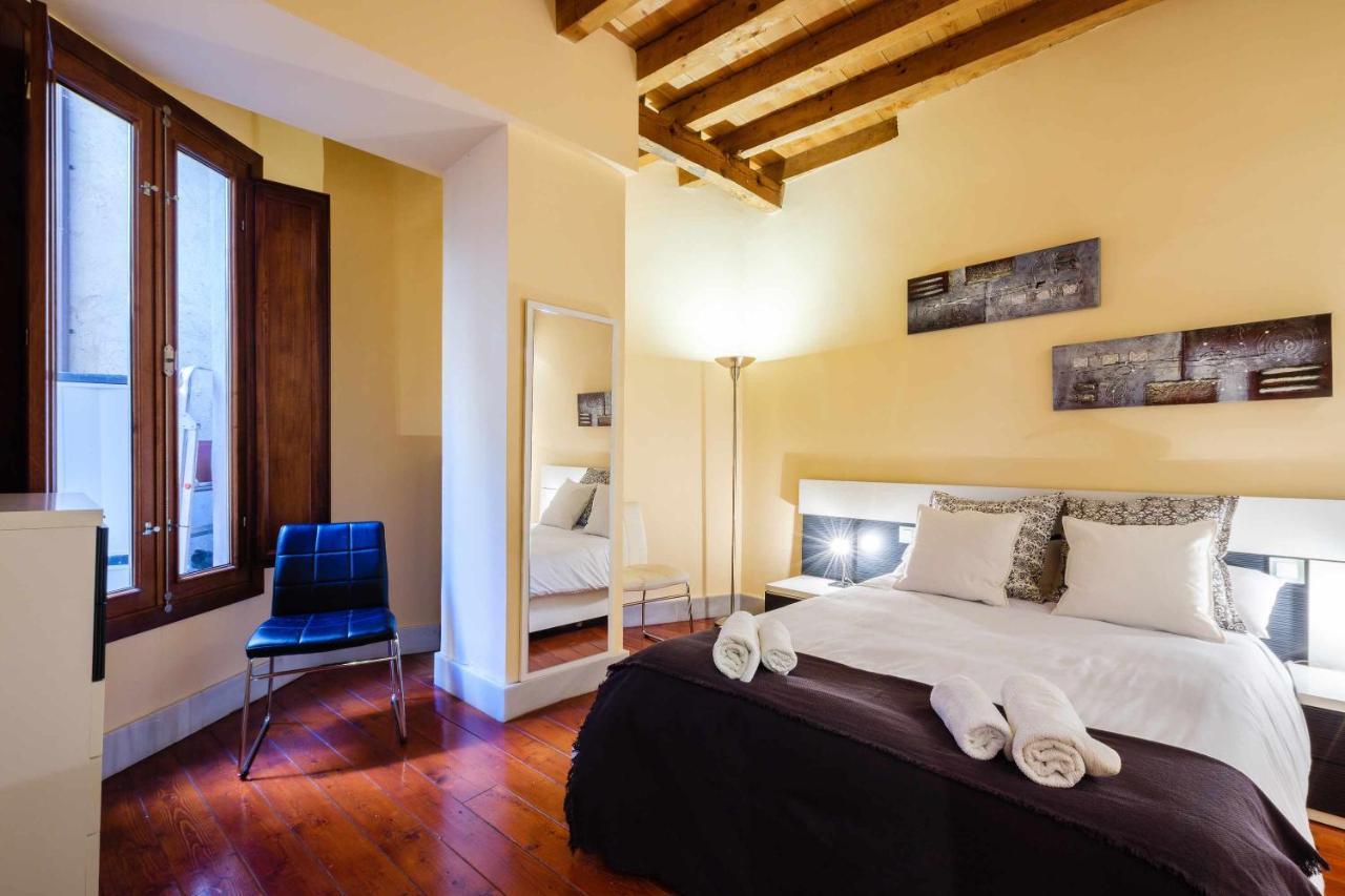 Apartamento Con Patio Junto A La Catedral By Toledo Ap מראה חיצוני תמונה
